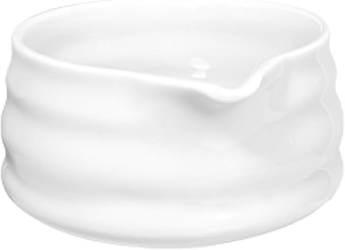 White Matcha Bowl with Spout - Chawan - Ceramic Matcha Bowls - Japanese Traditional Macha Tea Bowl for Mixing - Matcha Cup - Matcha Accessories - More Durable than Glass