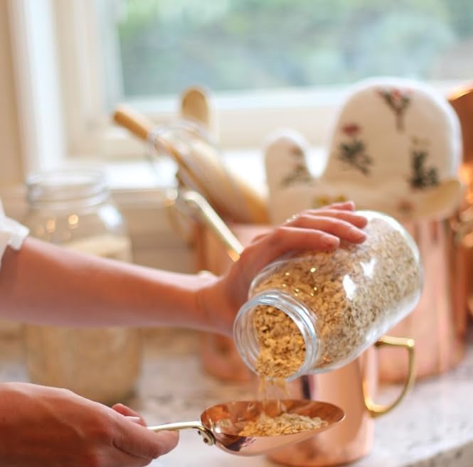 Elegant Vintage Oven Mitt - Heat Resistant Oven Glove with Botanical Print - Perfect for BBQ, Baking, Cooking and Grilling