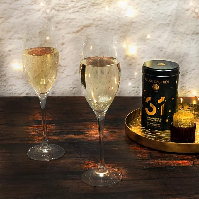 Palais des Thés - N°31 New Year's Eve Green Tea - Holiday Blend with Sweet Rose and Elderberry - 3.5oz Loose Leaf Metal Gift Tin, Serves 20-25 Cups