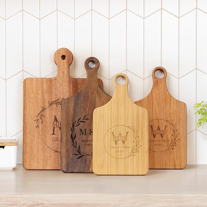 callie Personalized Cutting Board with Monogrammed Name, Wooden Kitchen Cutting Boards with Handle, Reversible Cheese Serving Tray, Housewarming Gifts for Family