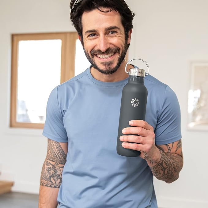Lifefactory 32-Ounce Stainless Steel Vacuum-Insulated Sport Bottle, Carbon