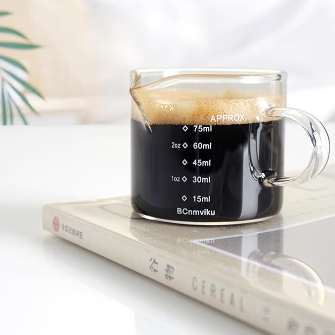 BCnmviku 2 PACK Espresso Glass Measuring Cup Triple Pitcher Milk Cup 75ML Espresso Cups with Handle Shot Glass with V-Shaped Mouth Clear Accessories Milk Frothing Pitcher (2)