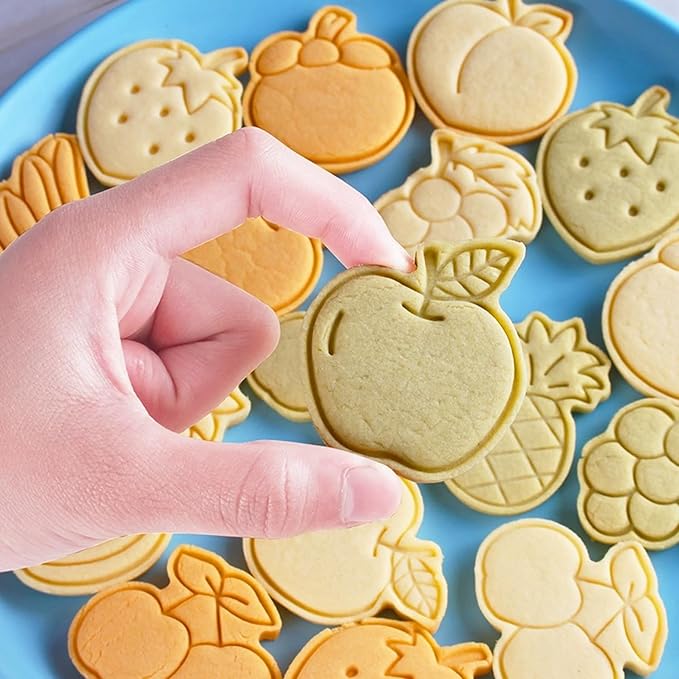 8Pcs Fruit Cookie Cutters Set 3D Plastic Biscuits Mold for Baking, DIY Cake Decor Grape, Banana, Strawberry, Apple Shape Cookie Molds for Party (I8)