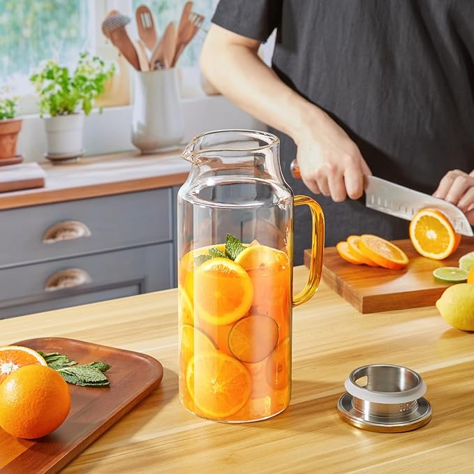 2 Liter 68 oz Glass Pitcher with Lid and Spout, Glass Water Pitcher for Fridge, Glass Carafe for Hot/Cold Water, Large Jug for Iced Tea, Coffee, Juice and Homemade Beverage