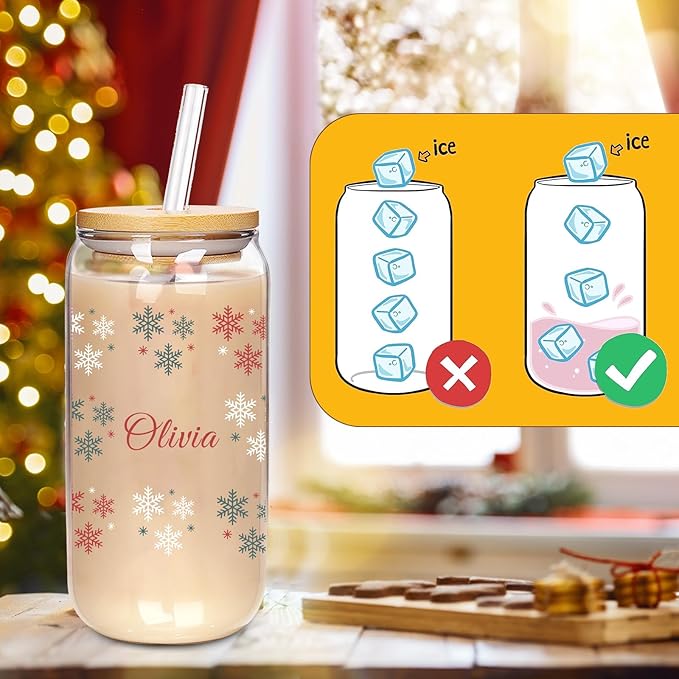Mason Life Personalised Christmas Cup, 18oz Clear Glass Cups with Lids and Straws，Cute Cups for Women，Snowflake Design, Drinking Cup with Bamboo Lids, Christmas Gifts for Men, Women and Friends