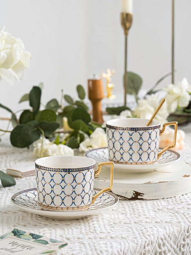 CwlwGO-European Style Ceramic Coffe Cup and Saucer Sets, 7 Oz Bone China Beautifully Glazed Blue Gold Tea Cup Set, Golden Spoon,Cappuccino, Latte, Suitable For Women's Gifts (4 pack)