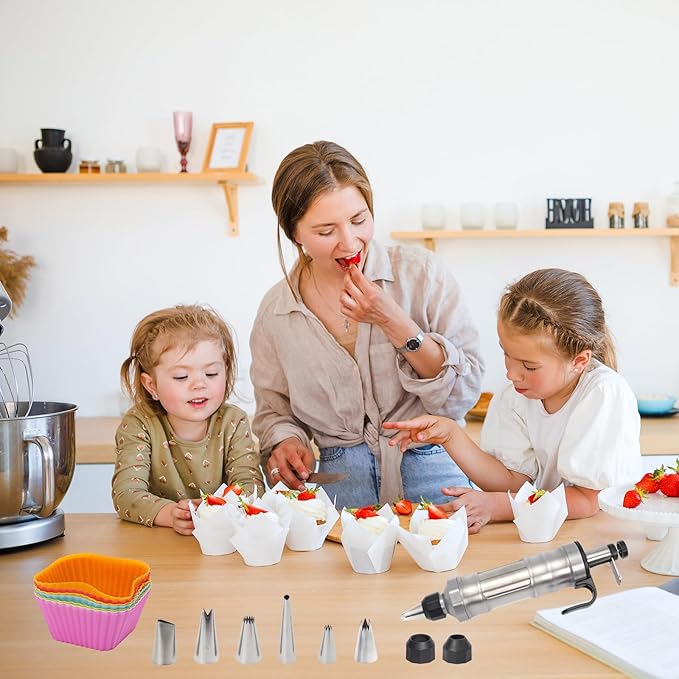 Cake Decorating Kit with 6 Stainless Steel Piping Tips, Frosting Gun & 8 Silicone Cups – Baking Supplies for Cake, Cupcake, Cookie Decorating – Piping Bags and Tips Set for Beginners & Bakers