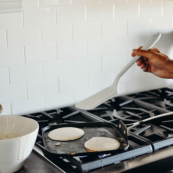 GIR: Get It Right Silicone Turner Spatula - 13-Inch Studio - Heat Resistant To 425°F & Fiberglass Core - Ergonomic & Nonplastic Non-Scratch Design - Dishwasher-Friendly Kitchen Tool