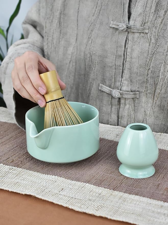 Artcome Premium Matcha Tool Set – Includes Matcha Bowl with Pouring Spout, Whisk, Whisk Holder, Tea Scoop & Matcha Manual - Green