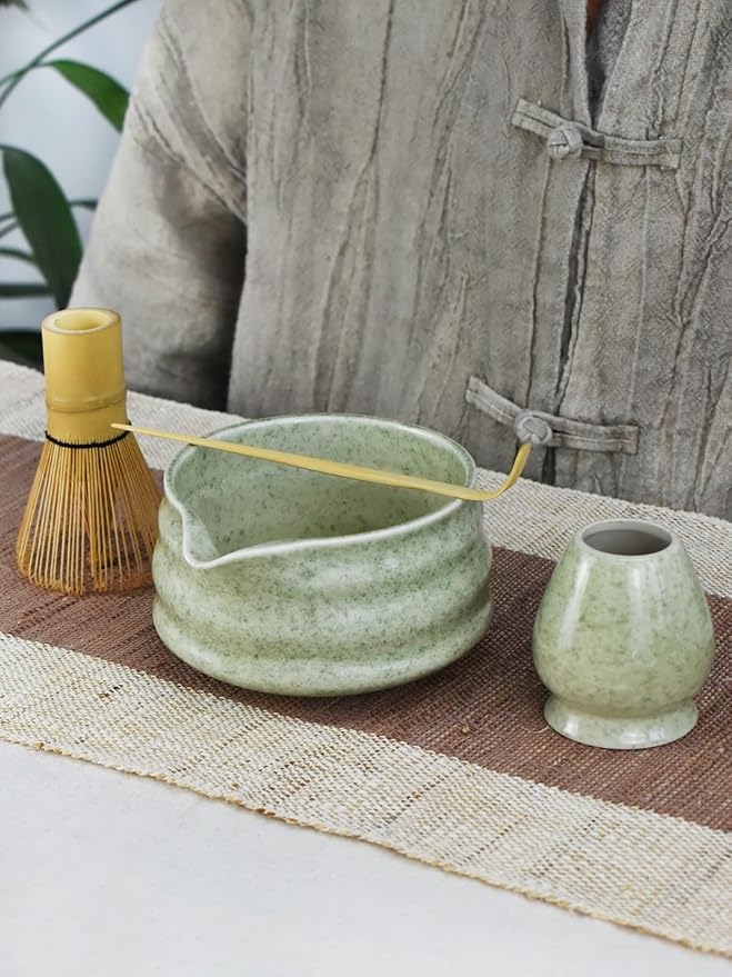 Artcome Matcha Bowl Set with Pouring Spout – Ceramic Chawan, Bamboo Whisk, Whisk Holder, Tea Scoop, and Matcha Manual – Traditional Japanese Tea Set