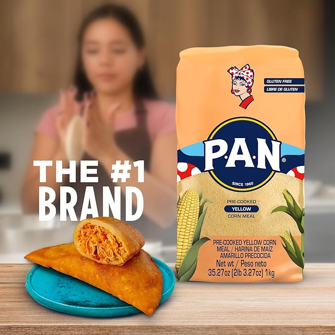 P.A.N. Yellow Corn Meal – Pre-cooked Gluten Free and Kosher Flour for Arepas (2.2 lb/Pack of 4)