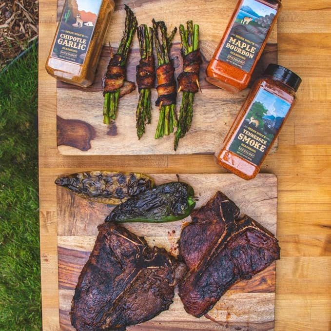 Spiceology & Derek Wolf - Maple Bourbon Seasoning - Sweet & Smoky Barbeque Rubs, Seasonings and Spice Blends - Use On: Ribs, Pork Shoulder, Beef, Bacon, Chicken Wings, Popcorn, Scallops or Duck Breast - 4.2 oz
