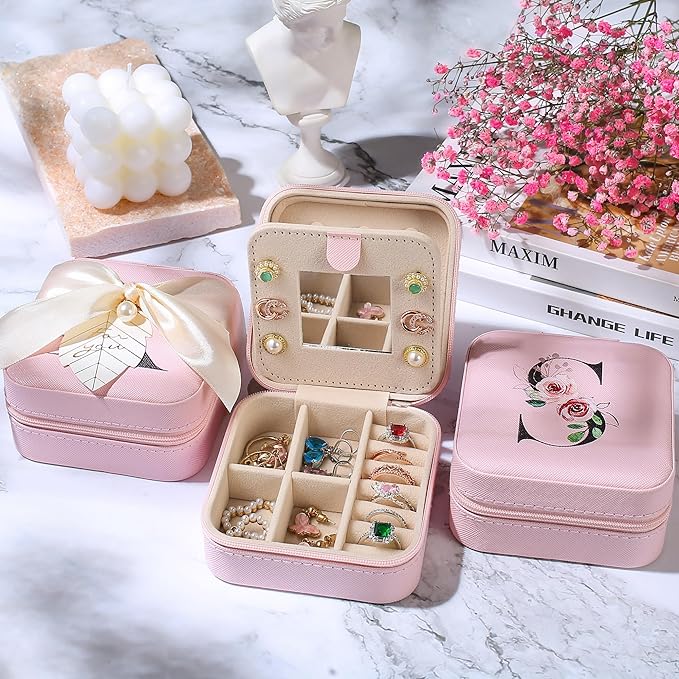 AYGXU Travel essential jewelry box,16oz Glass Cups with Bamboo Lids and Straws set,Personalized Jewelry Boxes for Women Girls,Travel Gifts for Women,Birthday Gifts for Girls,Initial G pink