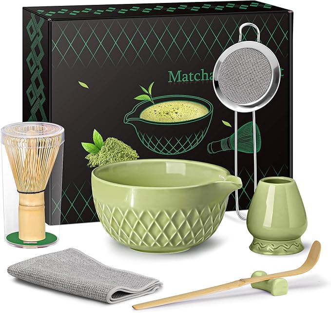 Matcha Whisk Set, 7 Pcs Matcha Kit, Ceramic Matcha Set Includes Matcha Bowl with Spout, Matcha Whisk and Holder, Bamboo Scoop, Scoop Rest, Sifter and Tea Towel (Matcha Green)