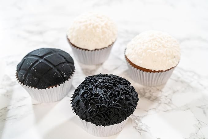 Bakerpan Premium Rolled Black Fondant for Cake Decorating - 2 Pounds, Vanilla Flavor