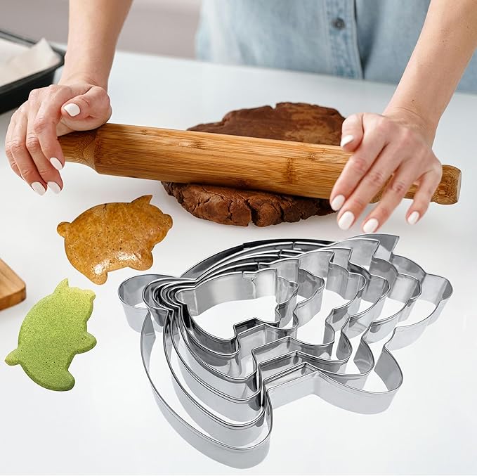 6PC Stainless Steel Pig Cookie Cutters Mexican - 5.5", 4.5", 4", 3.5", 2.5", 2.0"，Perfect for Mexican Concha Bread - Concha Cutter and Concha Stamp，Baking Tools for Pig Shaped Pastry and Bread Making