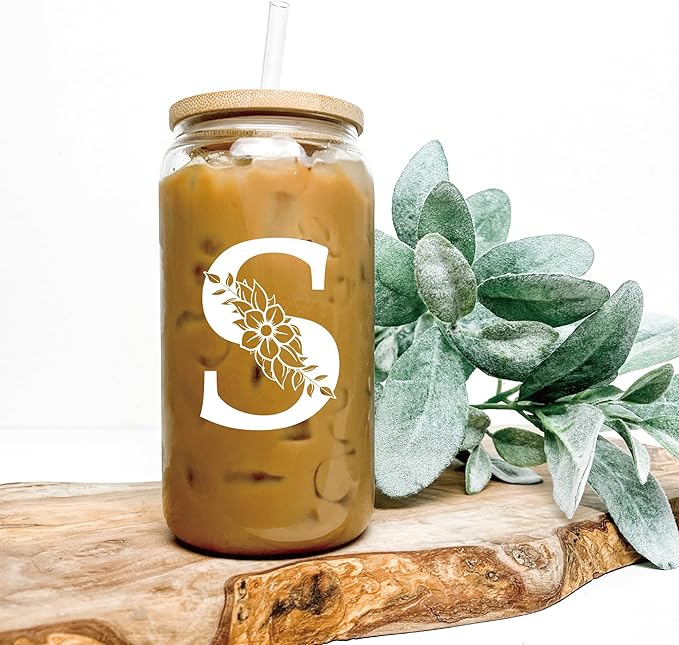 Personalized Gifts for Women, Monogrammed Glass Cups with Lids and Straws, Custom Tumbler, Cute Customized Mug, Aesthetic Stuff, Initial Iced Coffee Cup, Drinking Glasses, Birthday Teacher Gifts, P