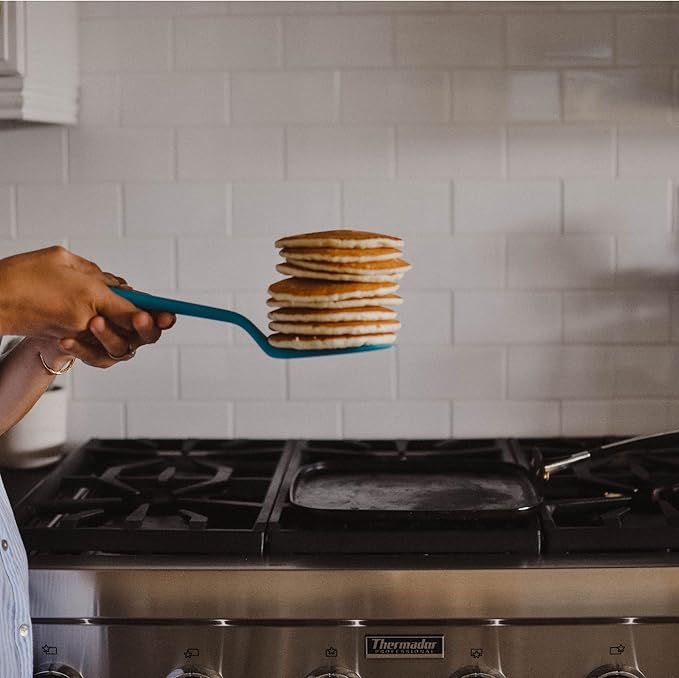 GIR Get It Right Silicone Spatula Turner - Heat-Resistant up to 425°F - Nonstick Pancake Flipper, Egg & Kitchen Tool - Mini 11 Inch - Black Silicone Spatula for Cooking