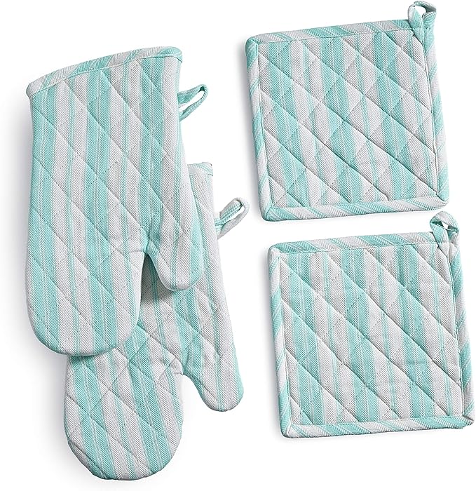 Oven Mitts & Potholder Set - Durable Heat Resistant Gloves - Thick Mittens for Kitchen - Suitable for Cooking, Baking, Grilling – BBQ - 2 Oven Mitts & 2 Potholders – Light Blue Stripes - Casa De Lan