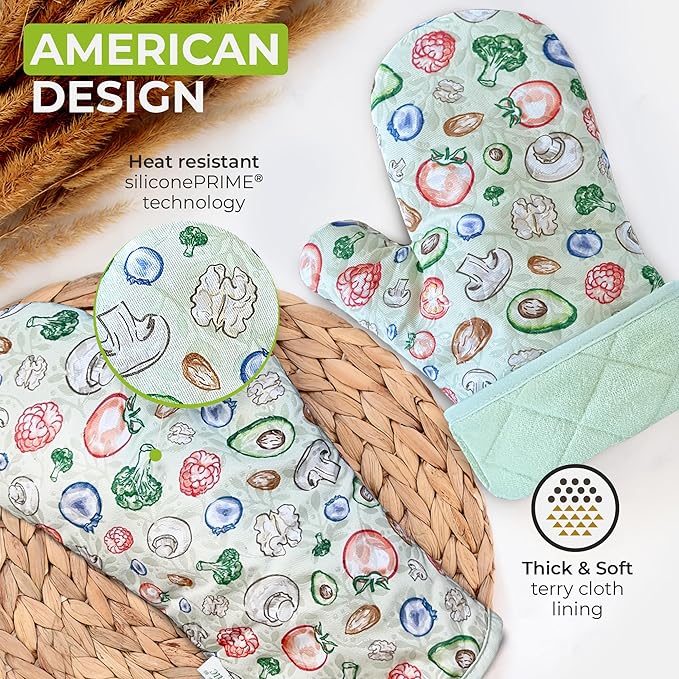 Premium Green Oven Mitts - Stylish and Heat-Resistant - Non-Slip Platinum Silicone Grip - Long and Thick - 100% Natural Cotton Exterior and Soft Terry Cloth Lining - Set of 2 by Cook'n'Chic